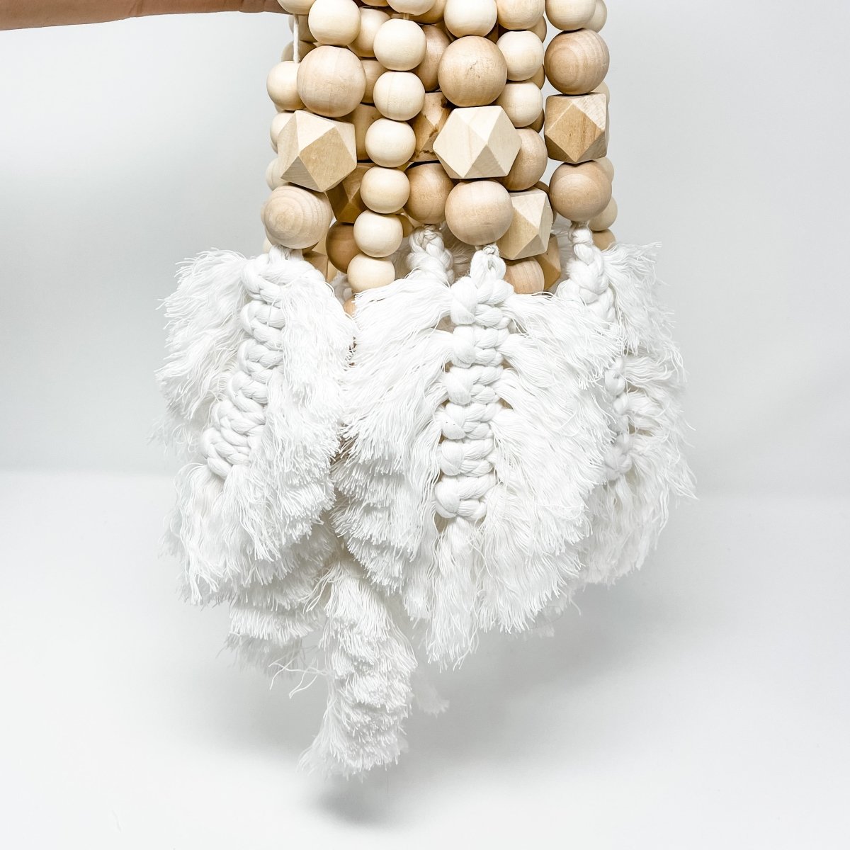 Lila Macrame Feather Garland